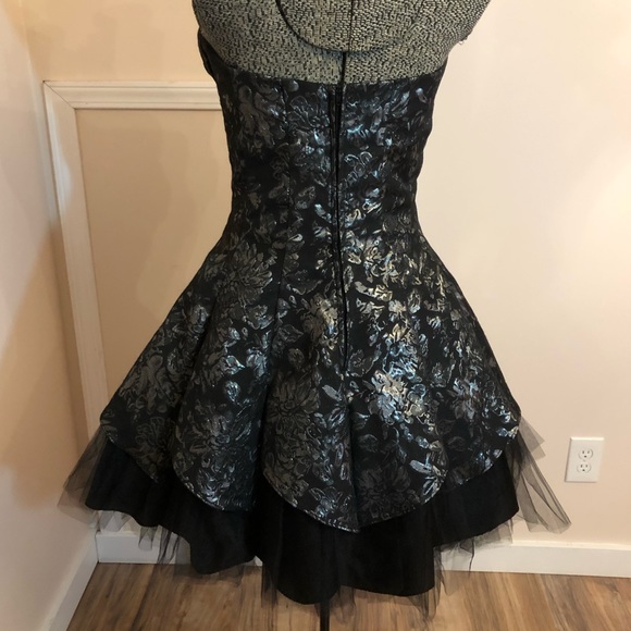 Masquerade Brand Black Flirty Prom Hoco Dress - Picture 5 of 7